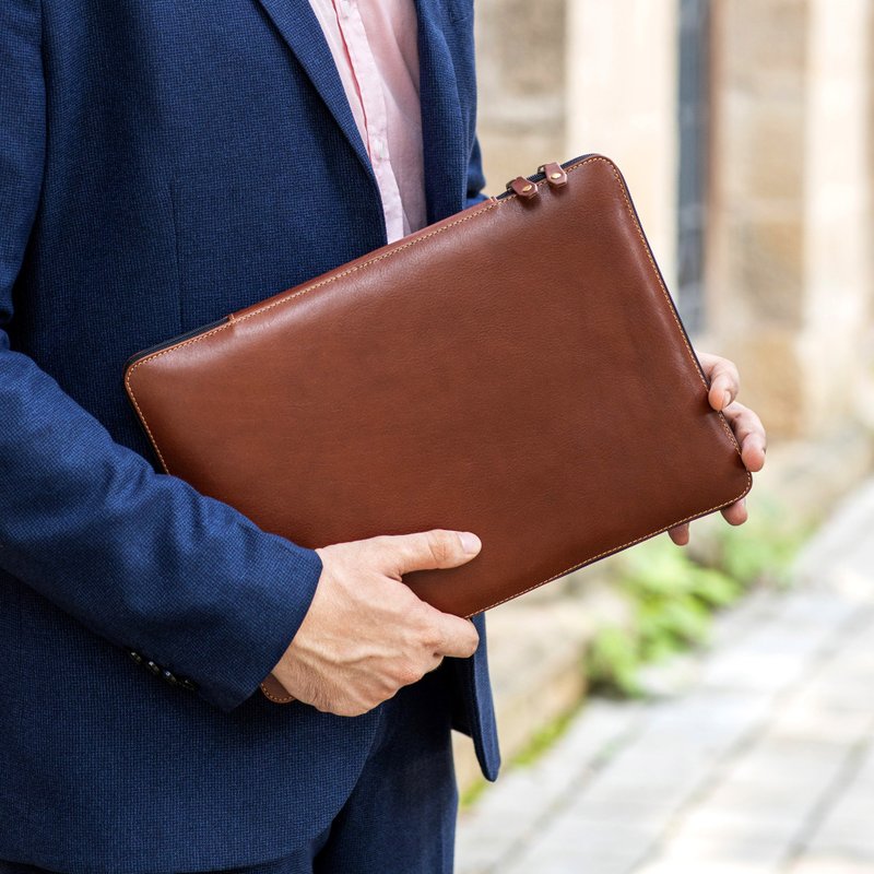 MacBook Pro 拉链保护套 皮革, 个人化 MacBook Air 拉链保护套 皮革 - 电脑包 - 真皮 