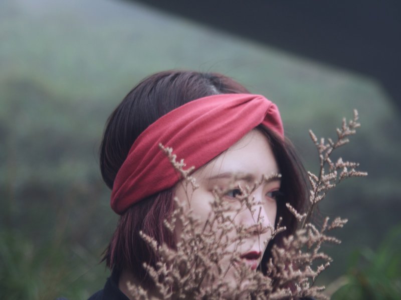 小红莓  梅果色  舒服柔软宽版手工   十字松紧发带 - 发带/发箍 - 棉．麻 红色