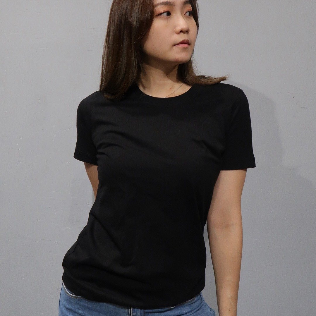 JSM 无畏黑 / 素黑女子短 Tee / 极简百搭风格首选 - 女装 T 恤 - 棉 黑色