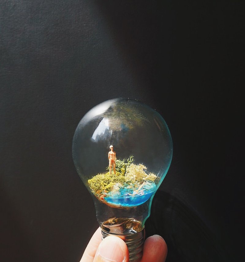 反重力苔灯泡 - 摆饰 - 玻璃 多色