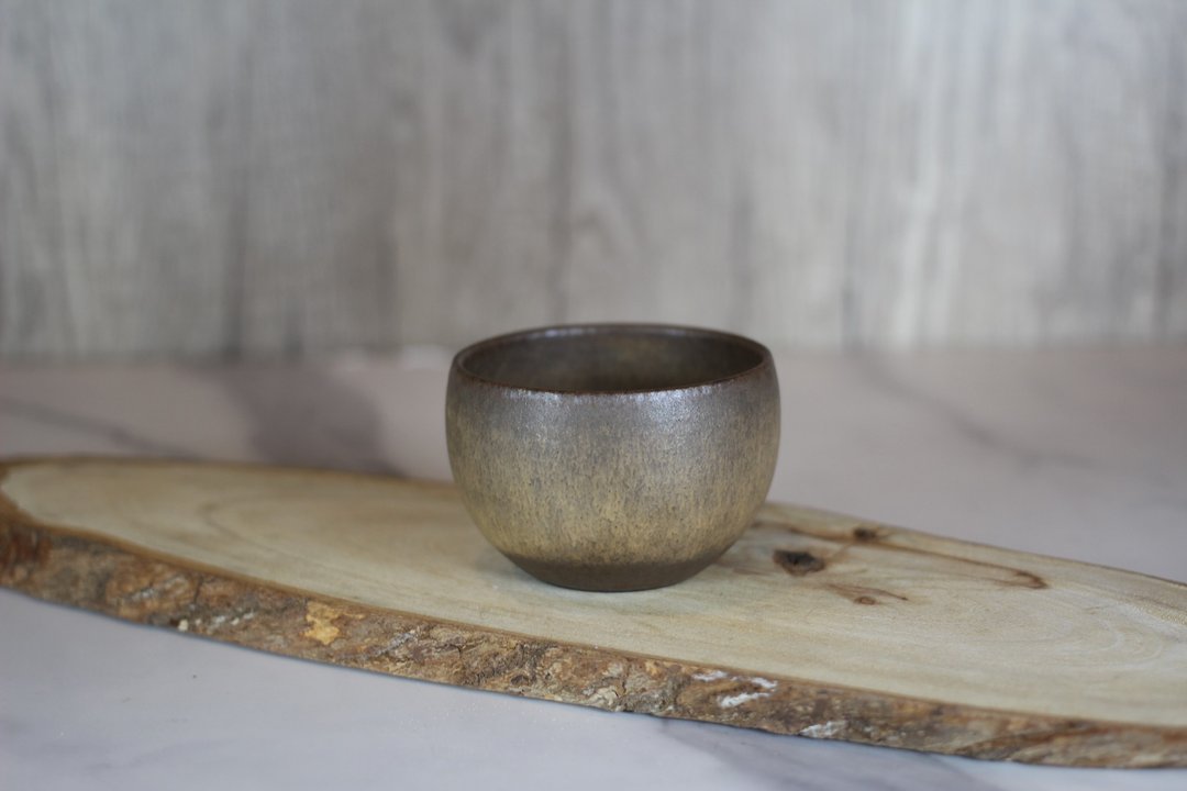 【沐春生活】120ml 灰泥仿石茶盏 茶杯 酒杯 陶作家施淑芬纯手作 - 茶具/茶杯 - 瓷 