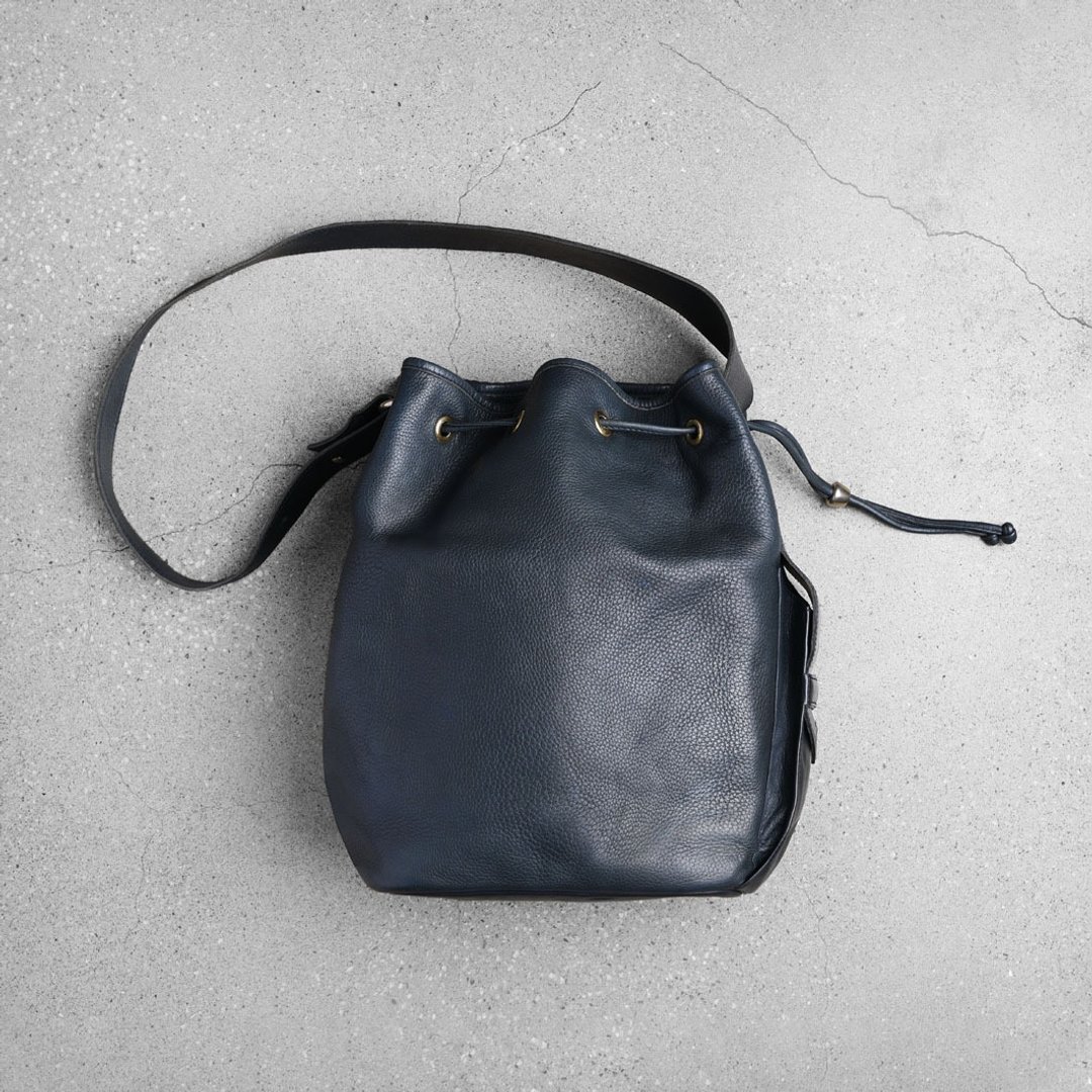Longchamp 斜背水桶包 / Vintage 古着 / 台北古着店 - 侧背包/斜挎包 - 真皮 蓝色