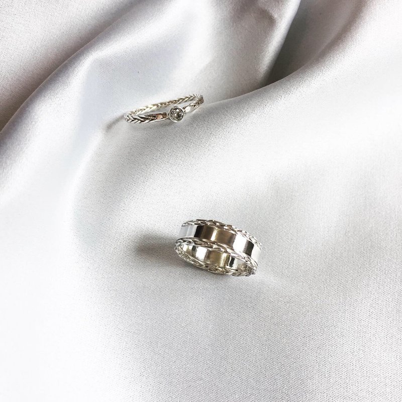 MIH金工首饰 | Our story 我们的故事 925纯银对戒 couple rings - 戒指 - 纯银 银色