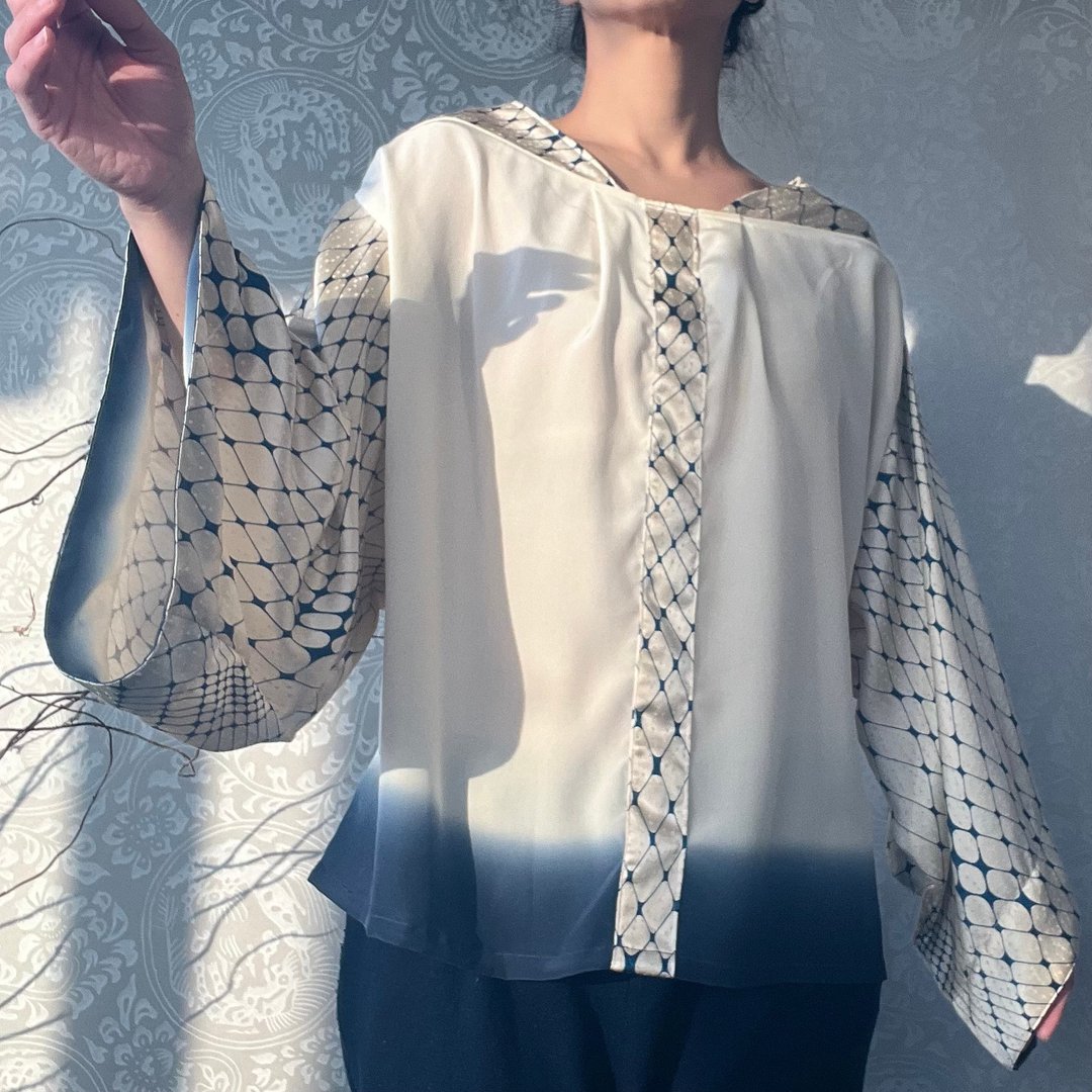 Kimono remake Silk 100% oriental shirt - 女装衬衫 - 丝．绢 白色