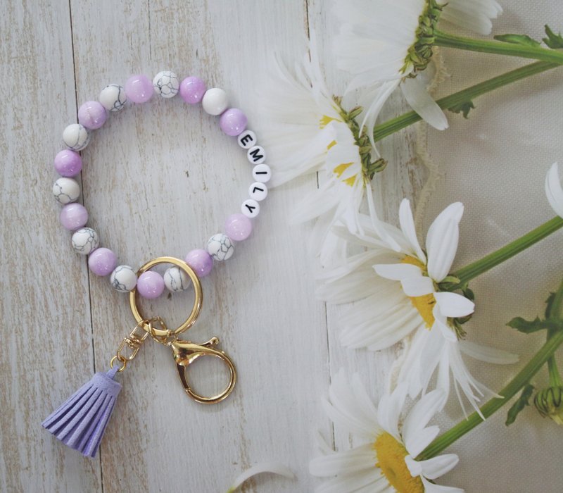 Personalized Beaded Wristlet Bangle Bracelet Keychain Wallet Natural Stone Gift - 钥匙链/钥匙包 - 半宝石 紫色