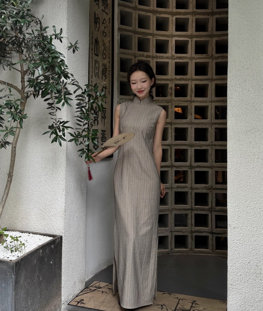 新中式复古 / 紧身改良旗袍 / 条纹 /驼 - 洋装/连衣裙 - 其他材质 多色