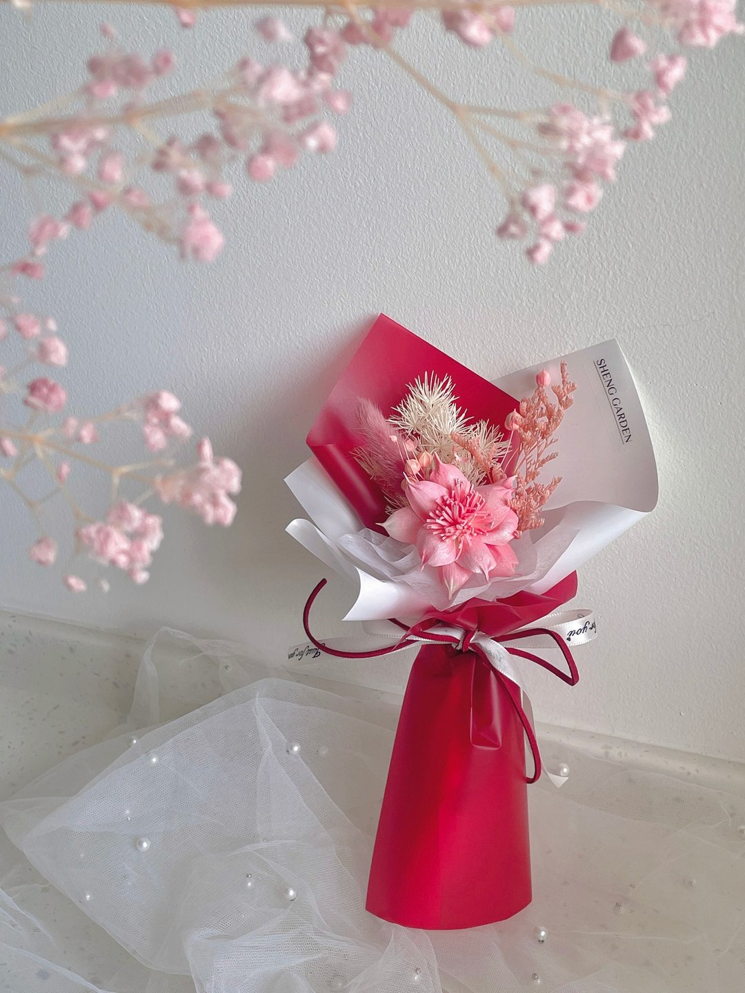Sheng Garden盛世花苑【雪映红花】水仙索拉万用小花束 - 干燥花/捧花 - 植物．花 红色