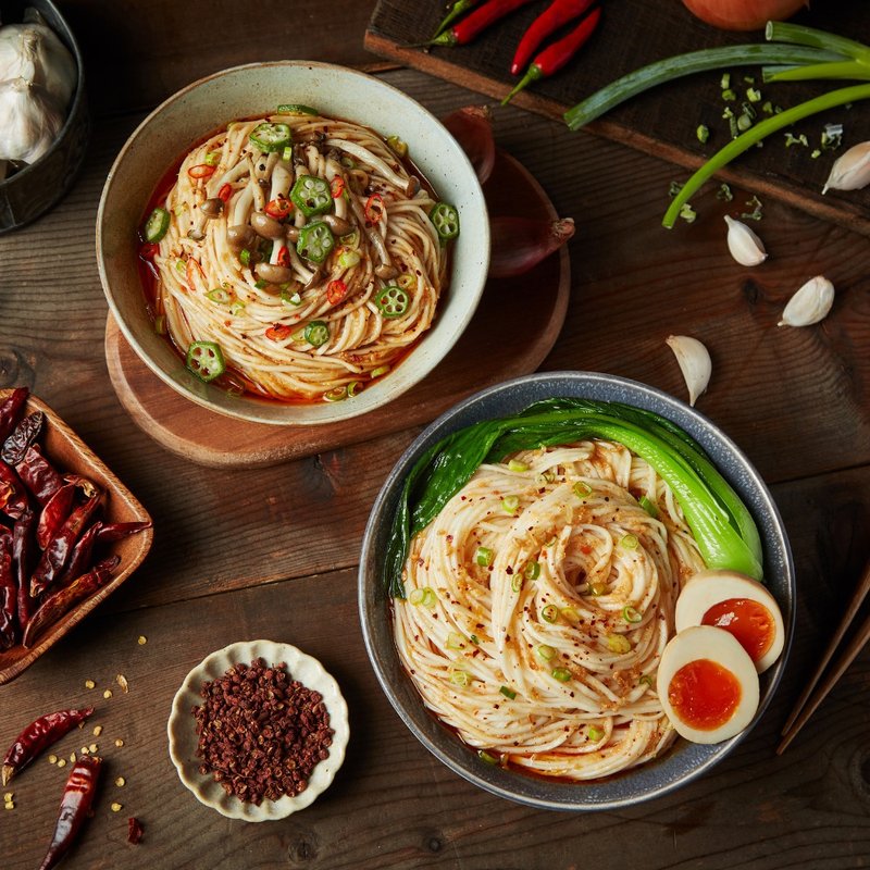 【陕食ShanShi】蒜辣面 (台北老字号餐厅秦味馆食品品牌) 4包/袋 - 面/面线/米粉 - 其他材质 黑色