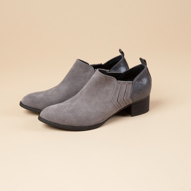 【购物狂小姐】简约低跟踝靴_质感绒灰/晶亮灰 - 女款短靴 - 真皮 灰色
