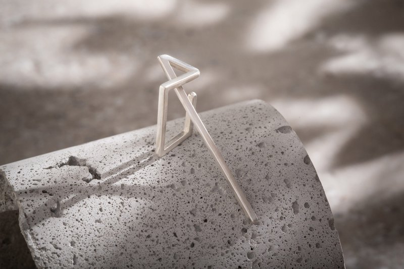 Constructivism 结构主义1号 耳挂 EarCuff No.1 - 耳环/耳夹 - 纯银 金色
