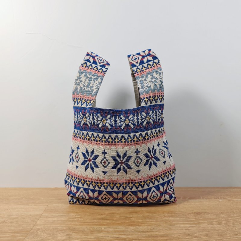 蓝色-波希米亚图腾-环保针织袋-针织包-手提包-便携收纳包-手腕 - 手提包/手提袋 - 棉．麻 蓝色