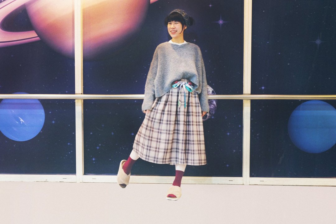 宇宙宽宽裤 / 跳格子 - 女装长裤 - 羊毛 灰色