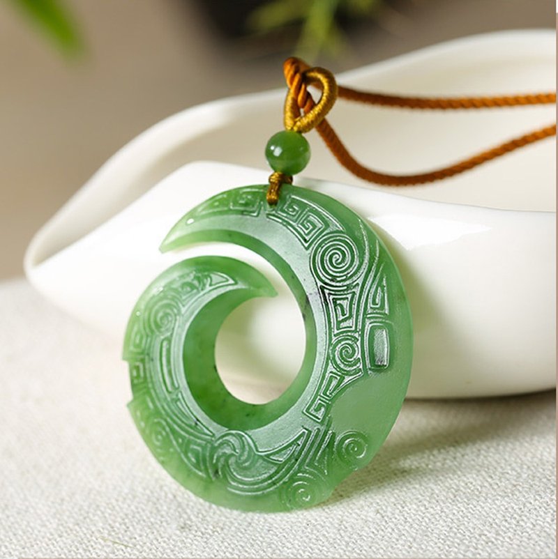 【时来运转】玉佩和田玉菠菜绿 玉石  转运吊坠/ 挂件男女款 - 项链 - 玉石 绿色