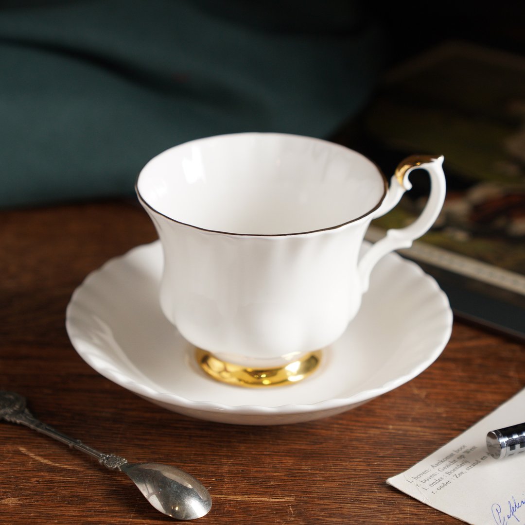 1960英国Royal Albert Val 'Dor系列骨瓷描金茶杯/咖啡杯组 - 咖啡杯/马克杯 - 瓷 白色