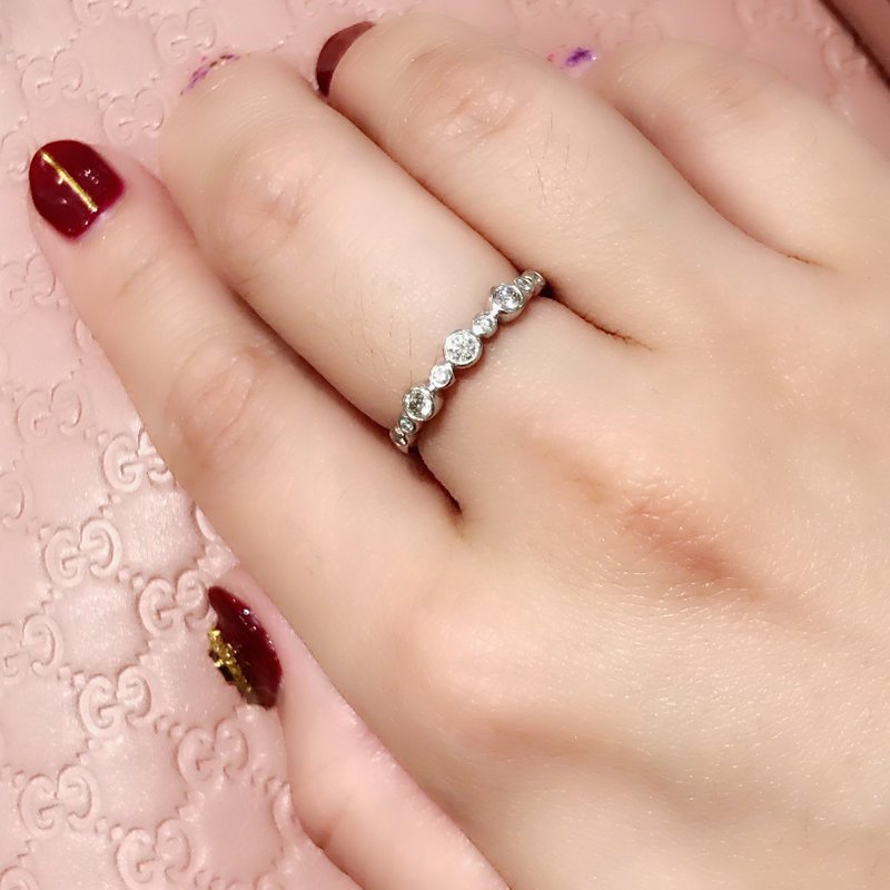 甜甜圈钻石线戒 香港展系列 - 戒指 - 钻石 白色