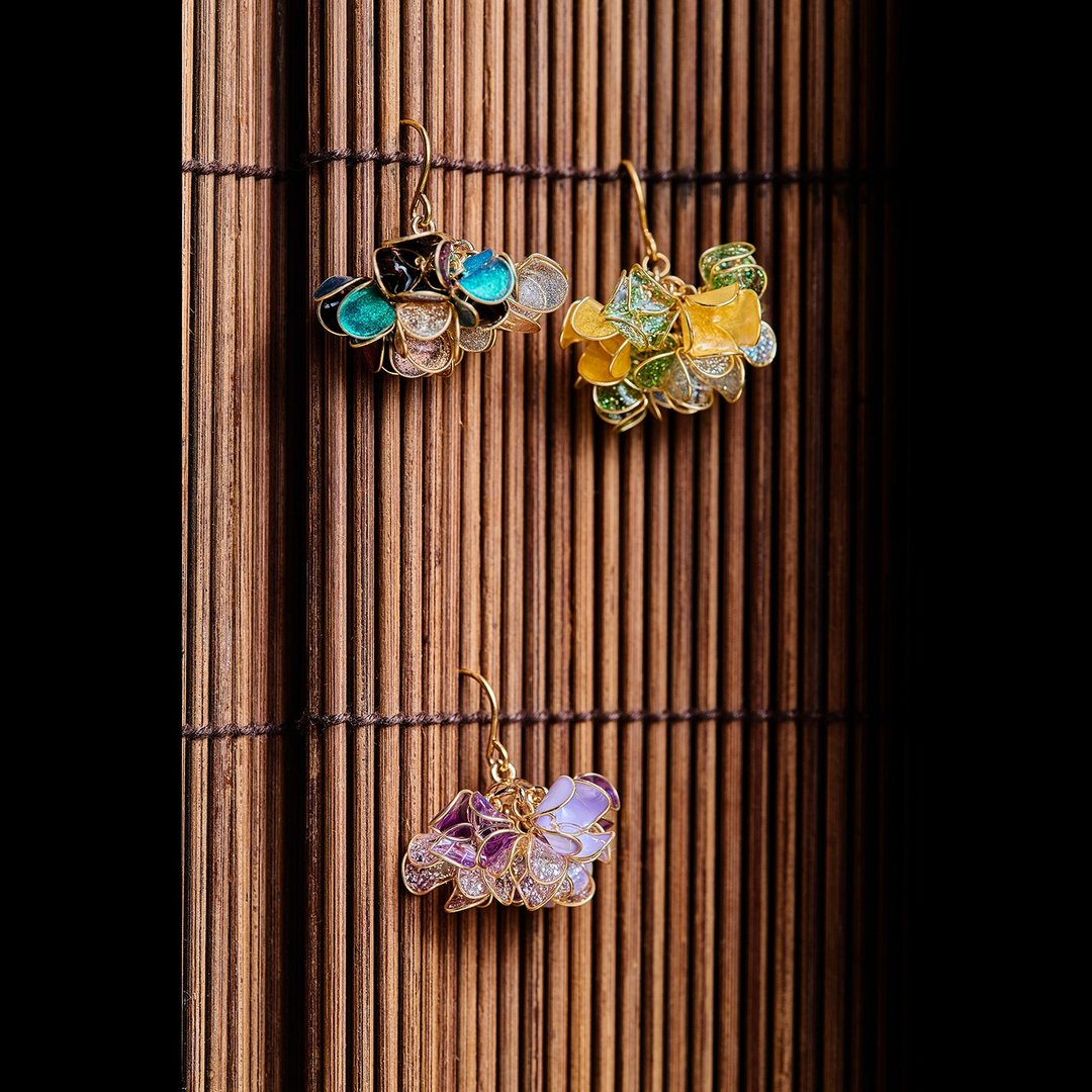 小花丛 - 手工耳环 树脂耳环 水晶花 耳针 耳夹 - 耳环/耳夹 - 其他材质 黄色