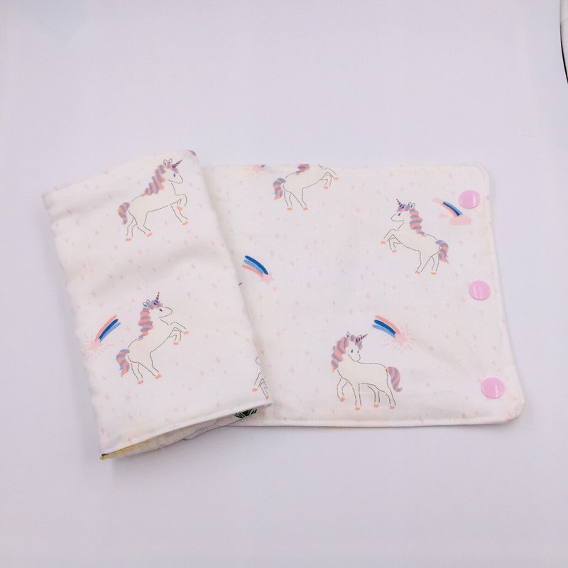 彩虹独角兽背带口水巾 六重纱 口水巾 弥月礼 - 围嘴/口水巾 - 棉．麻 粉红色