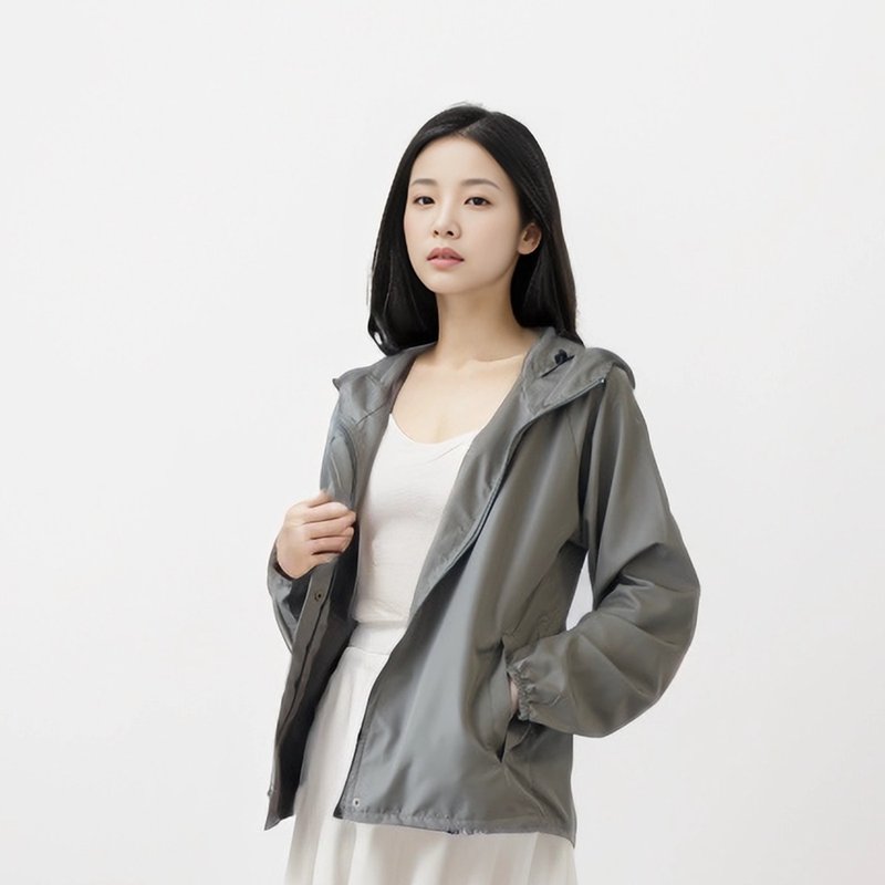 防风防泼水轻量连帽外套-军绿 UPF50+ - 女装休闲/机能外套 - 防水材质 绿色