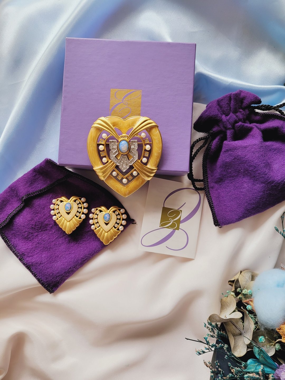 美国西洋古董饰品/ELIZABETH TAYLOR FOR AVON好莱坞之心胸针耳环 - 徽章/别针 - 其他金属 