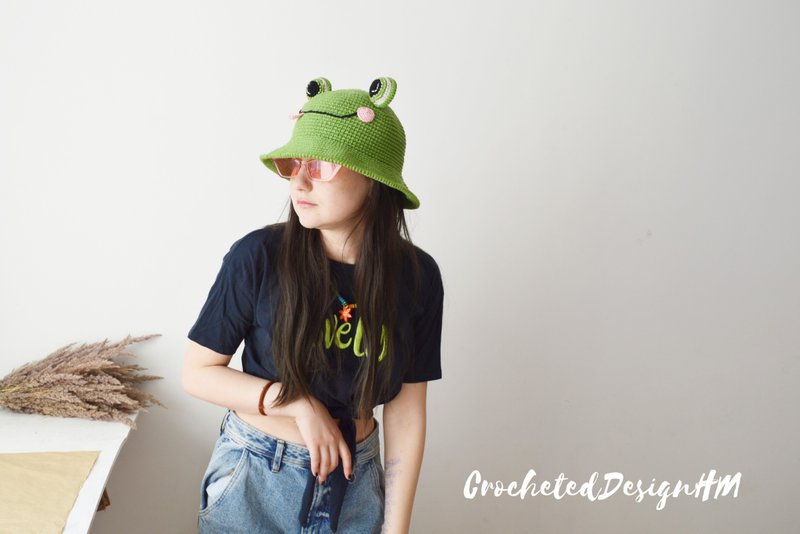 Crochet cute frog bucket women men Custom green knitted funny fisherman hat - 帽子 - 棉 绿色
