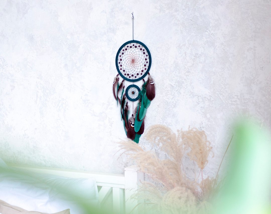Green brown Natural dream catcher Handmade dreamcatcher Native American style - 墙贴/壁贴 - 绣线 