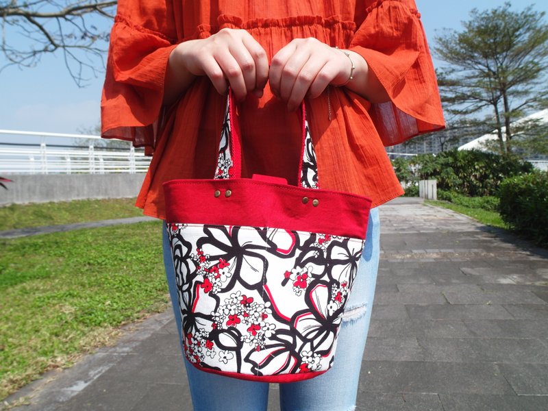 缤纷春天花漾手提袋 - 手提包/手提袋 - 棉．麻 