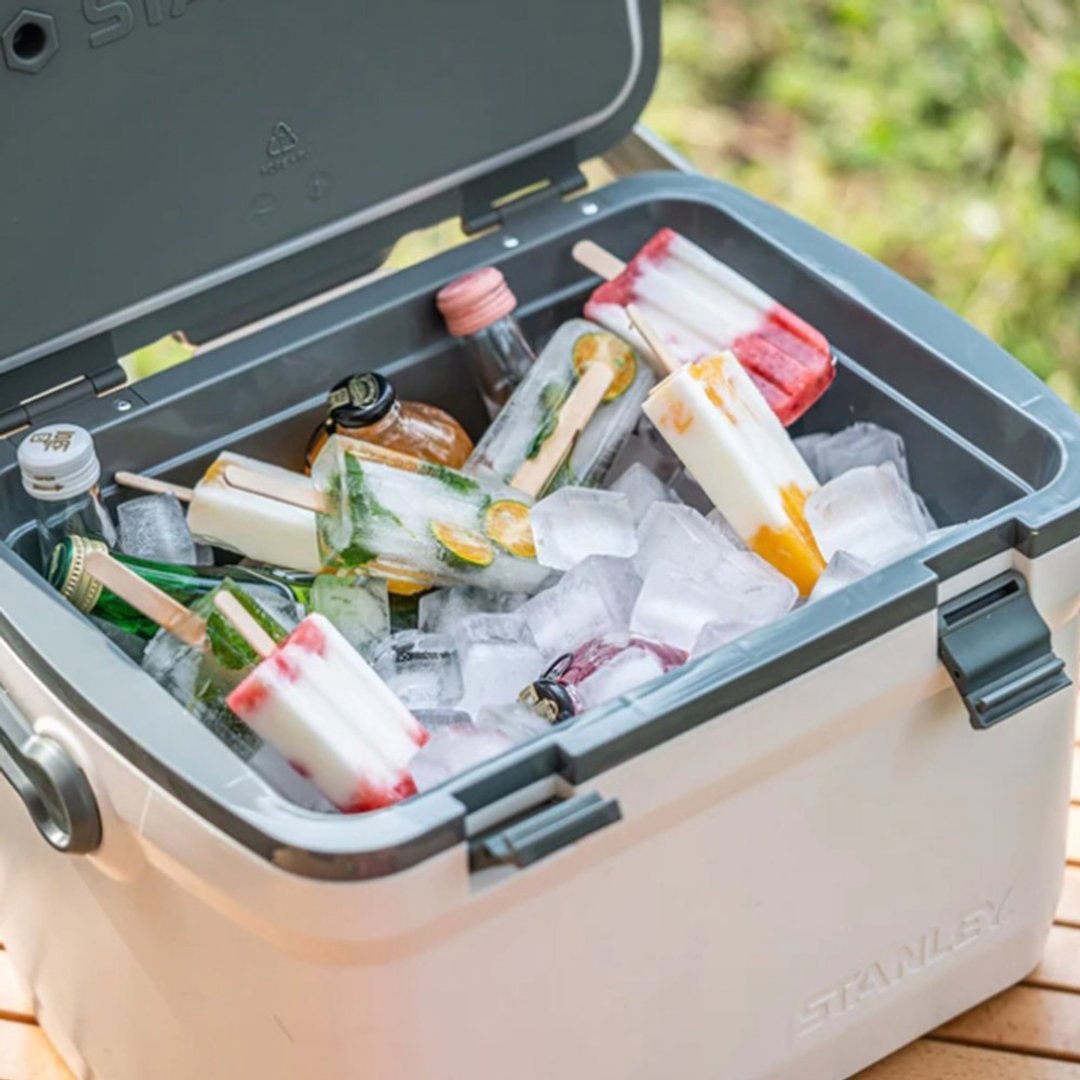 STANLEY 冒险系列 Coolers 户外冰桶 15.1L/简约白 - 其他 - 其他材质 