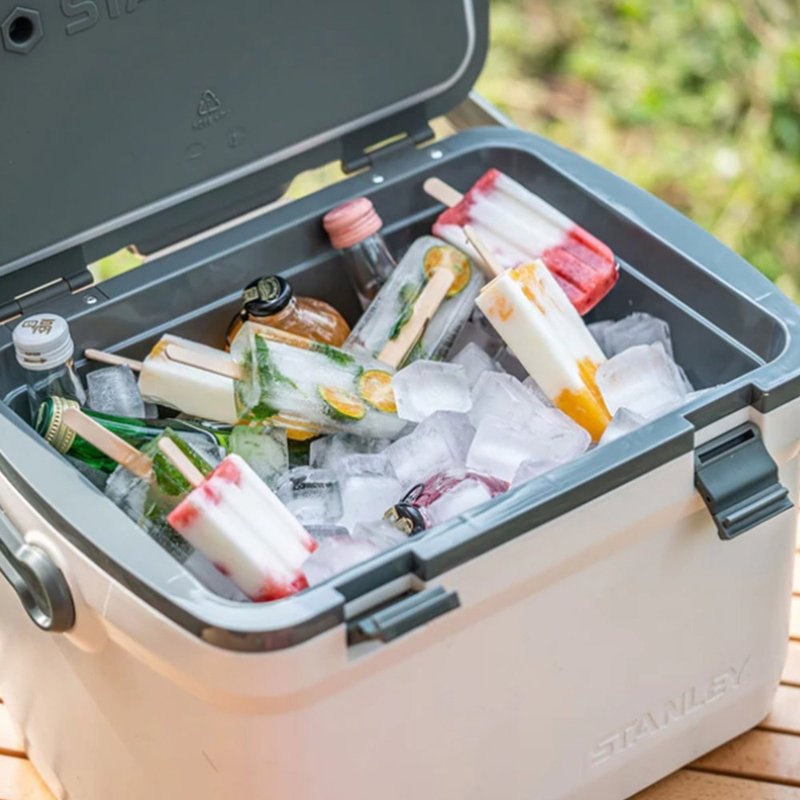 STANLEY 冒险系列 Coolers 户外冰桶 15.1L/简约白 - 其他 - 其他材质 