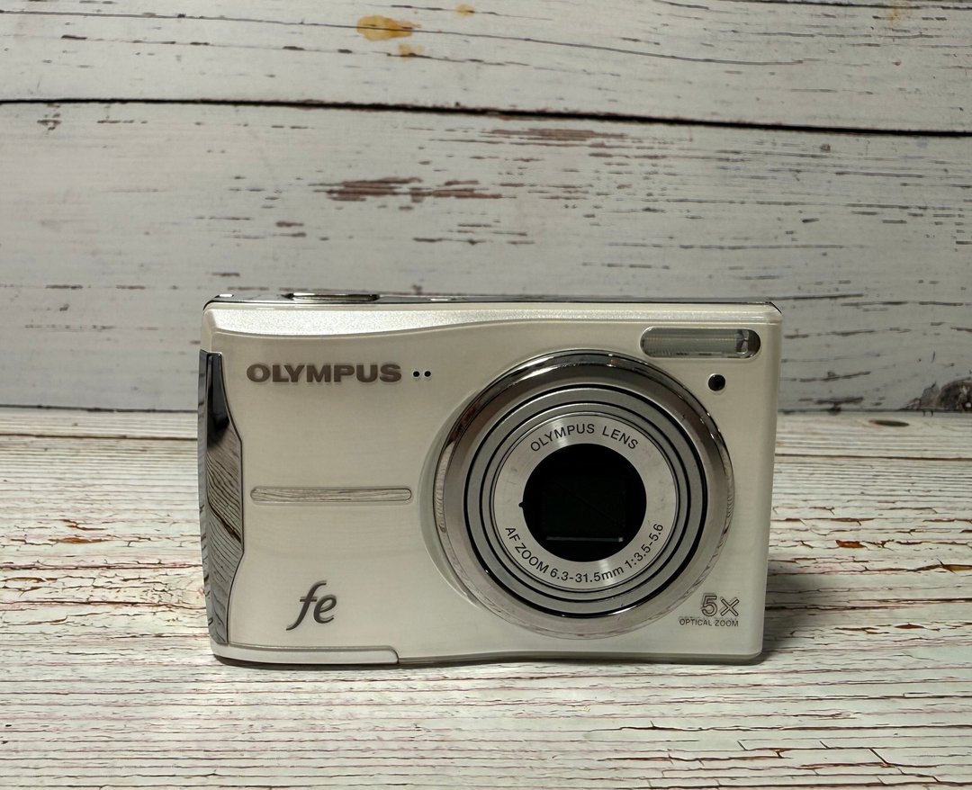OLYMPUS fe-46 数位相机 菁桐照相馆底片相机专卖 - 相机 - 其他金属 白色