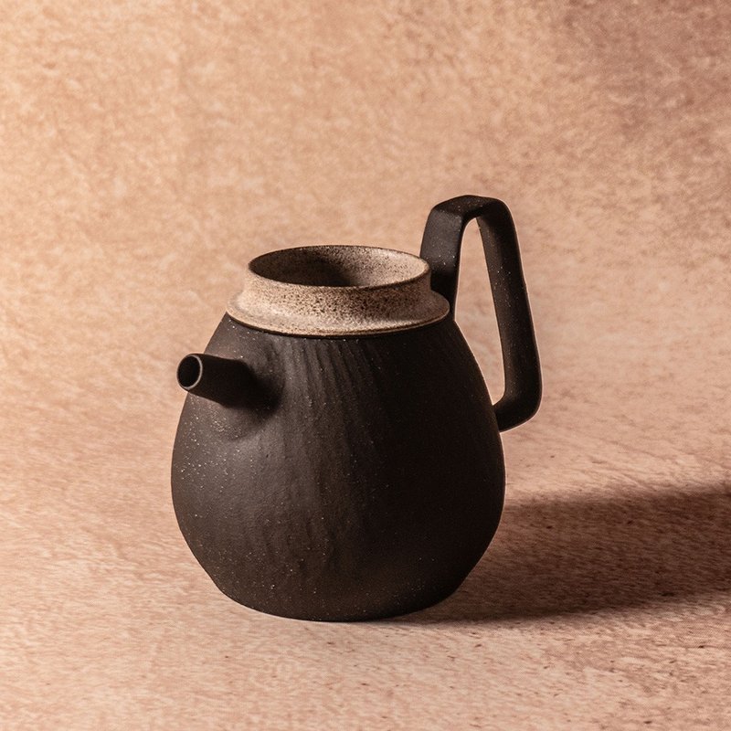 无我系列 - 暮光茶器700ml - 茶具/茶杯 - 陶 咖啡色