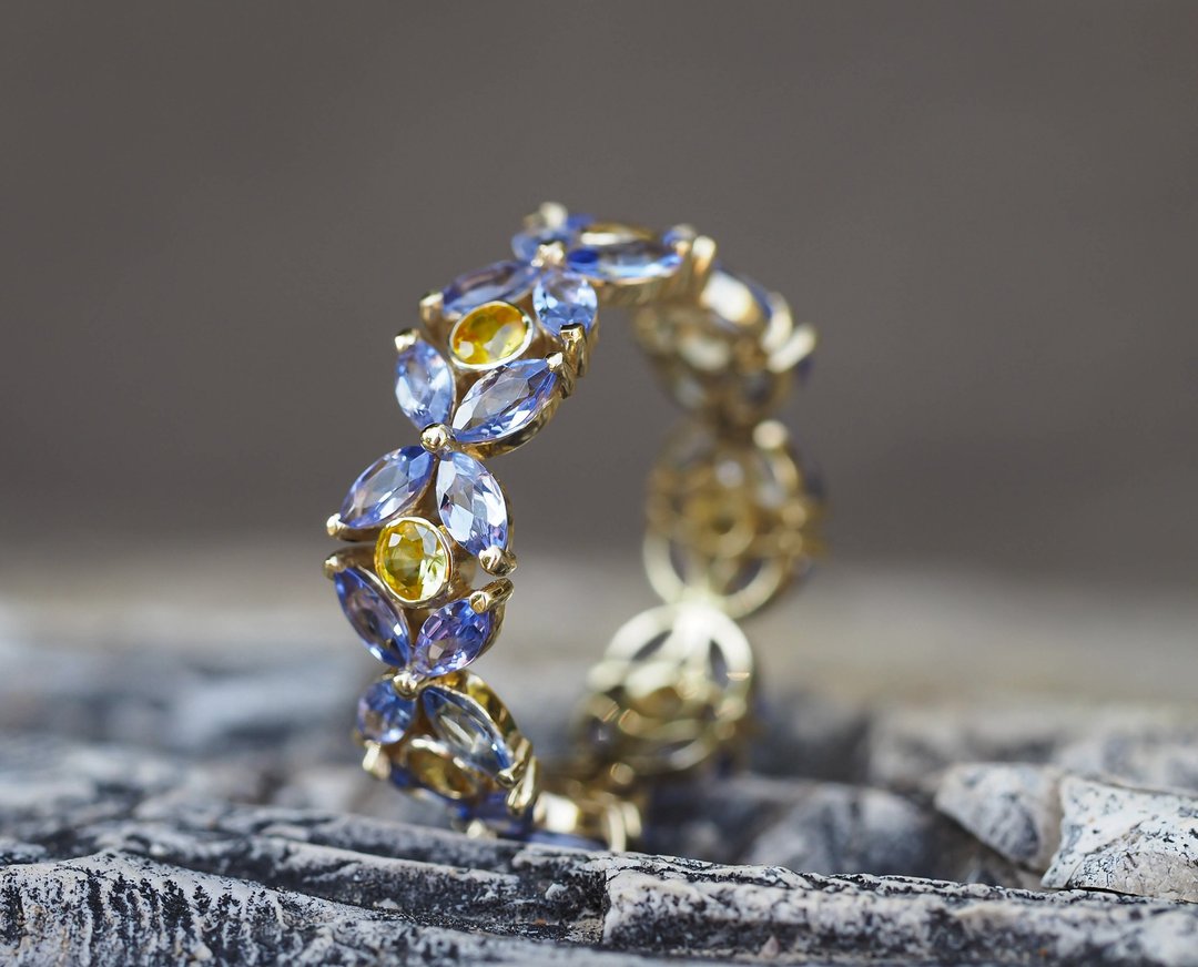Eternity ring with sapphires and tanzanites - 戒指 - 贵金属 金色