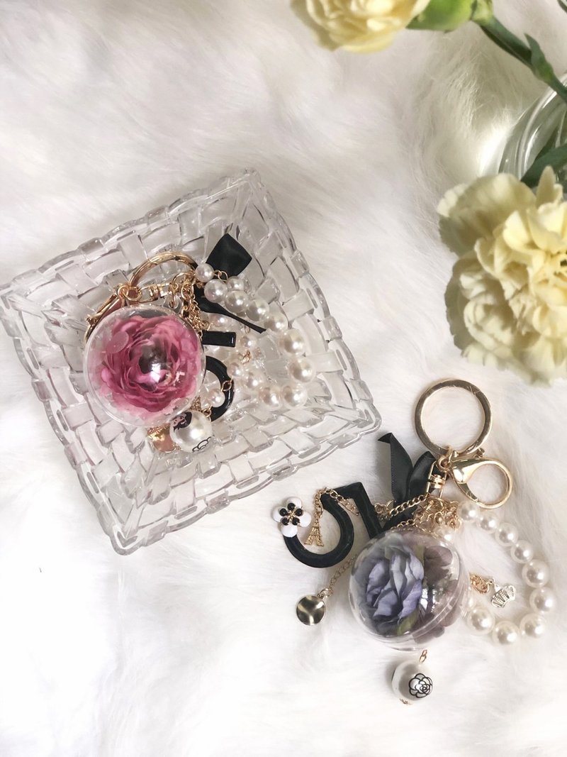 Hello 不凋花 永生花 现货 毕业礼物 小香风 钥匙圈 婚礼小物 - 钥匙链/钥匙包 - 植物．花 红色