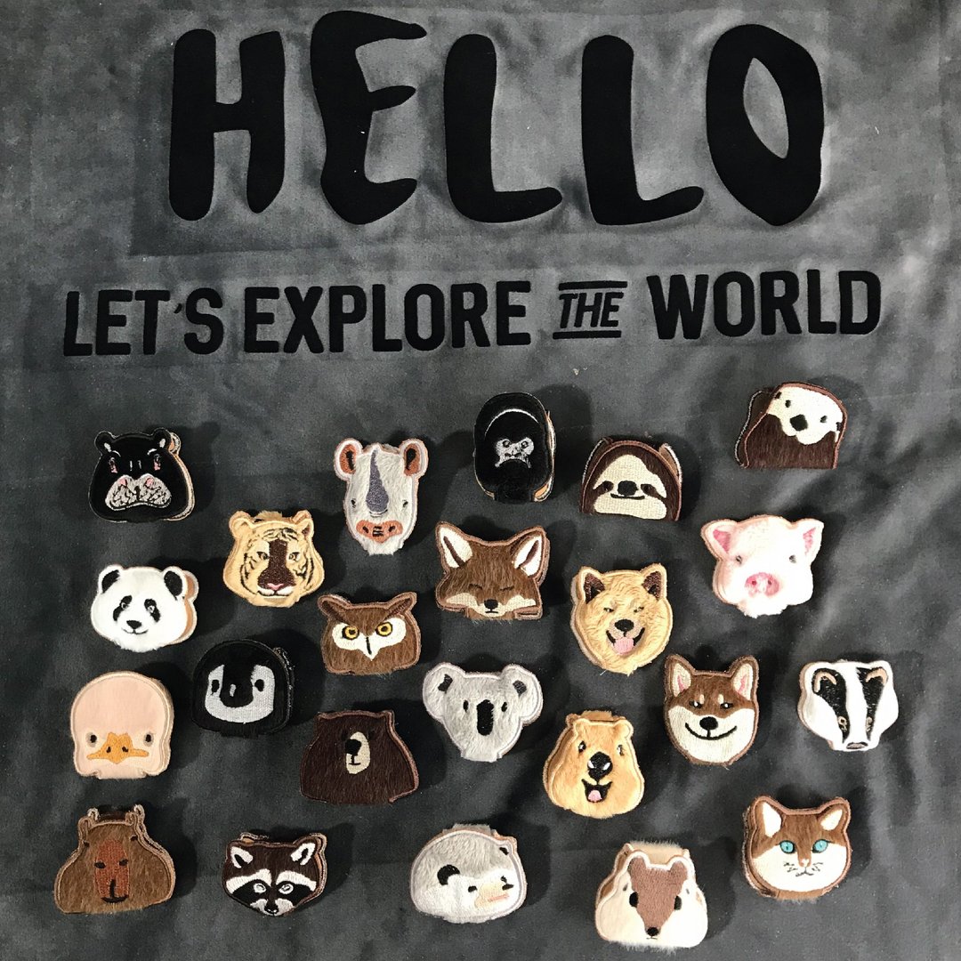 Pre-Order Cute Cable Organizer - 卷线器/电线收纳 - 聚酯纤维 咖啡色