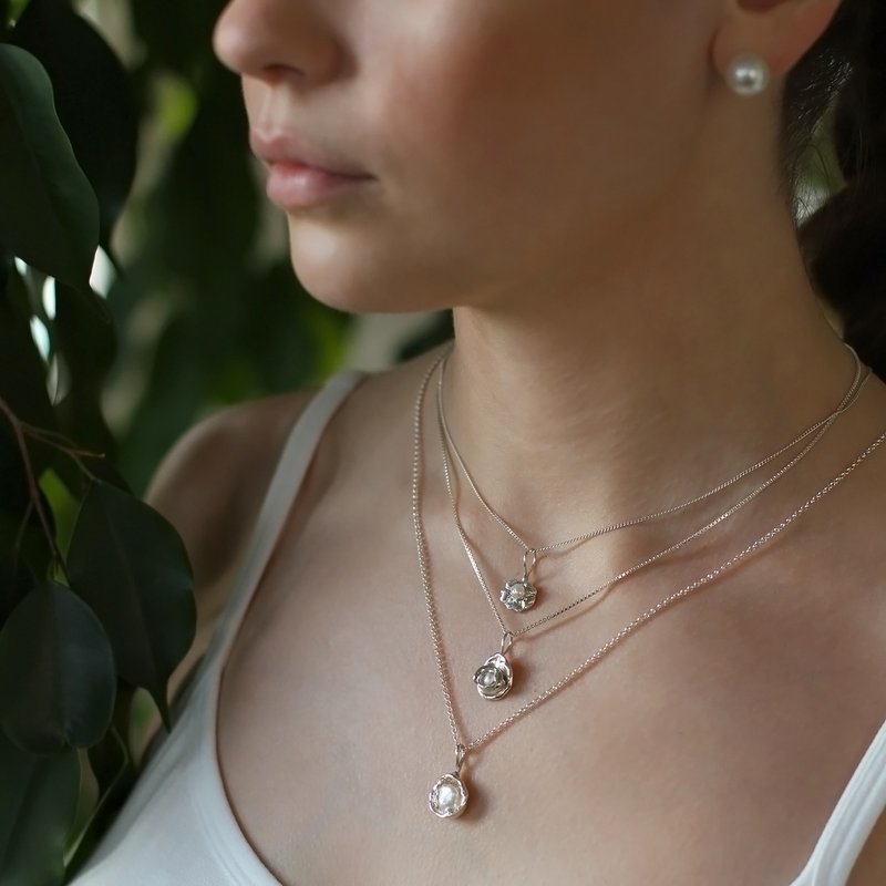 手工熔银花朵项链 珍珠 水滴铸造 有机饰品 - 项链 - 珍珠 银色