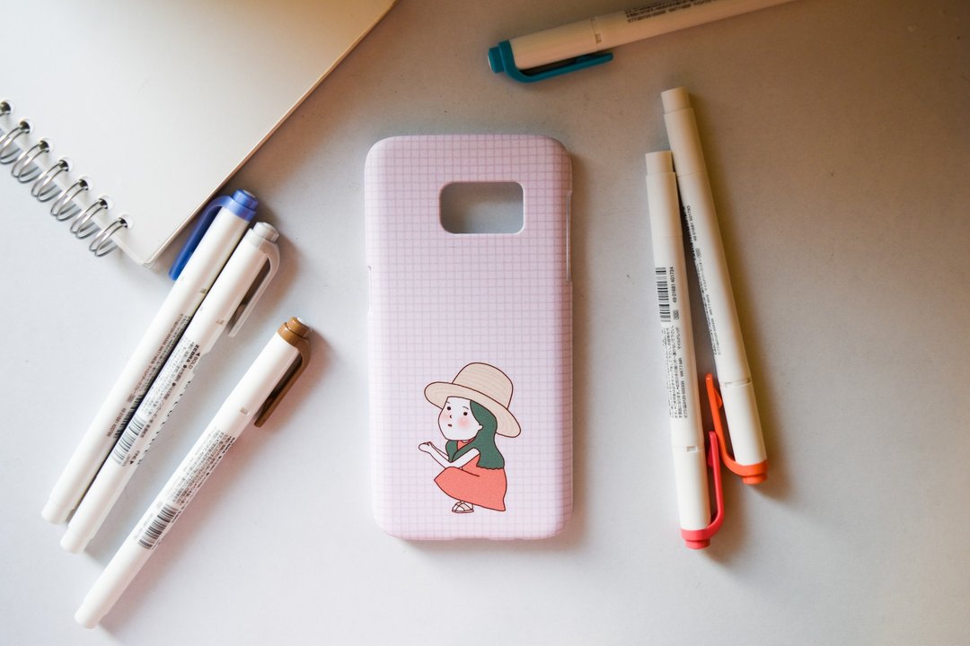 枫季女孩 / 雾面硬质手机壳 / 适用于 iPhone Samsung HTC SONY OPPO 小米 infocus ASUS LG - 手机壳/手机套 - 纸 粉红色