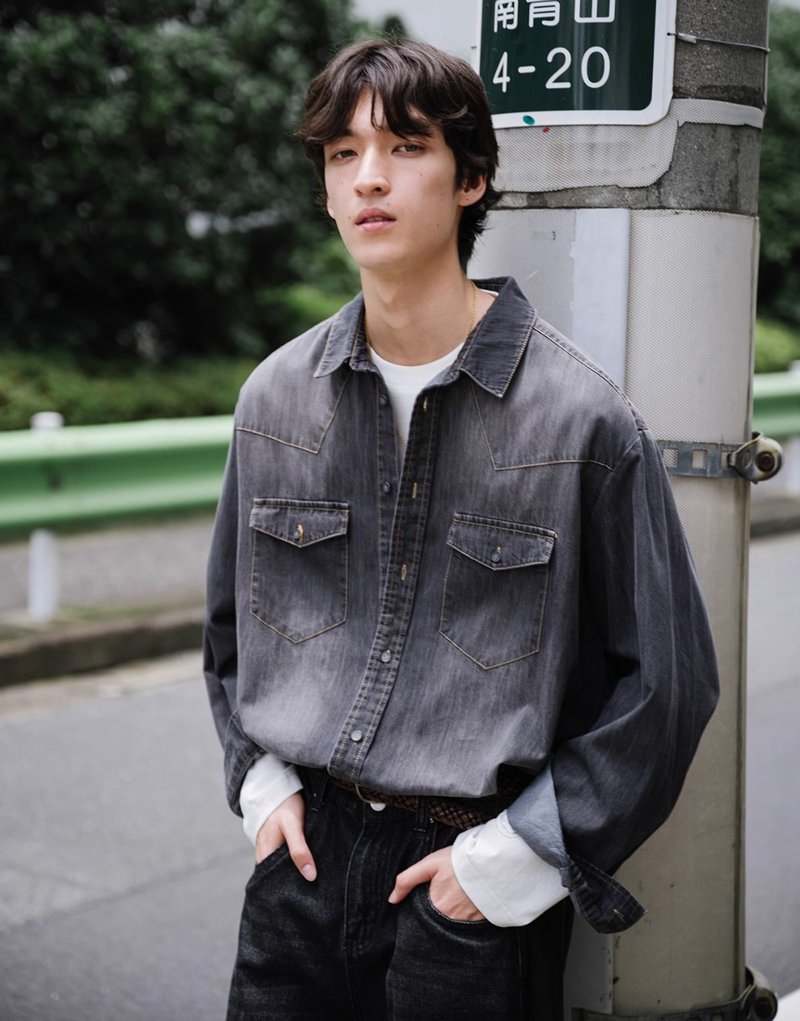 野马呀 复古水洗牛仔衬衫 - 女装上衣 - 其他材质 灰色