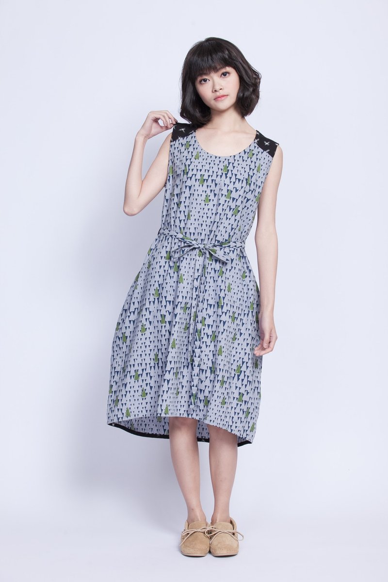 系带蓬蓬洋装＿绿色三角树林＿公平贸易 - 洋装/连衣裙 - 棉．麻 蓝色