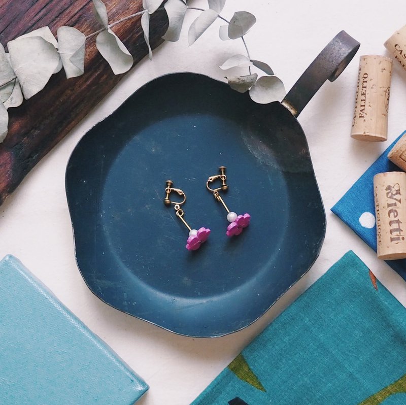 夹式 勾式 耳环 春粉 - 耳环/耳夹 - 铜/黄铜 粉红色
