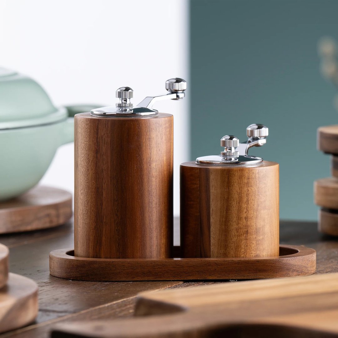 爱尔兰Belleek Living 盐和胡椒研磨器套组 限量1组 - 其他 - 木头 灰色