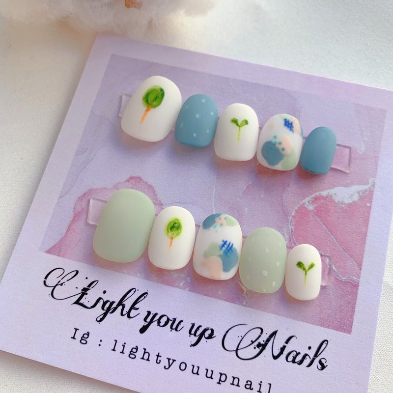 Light you up  涂鸦普普树/穿戴甲/订制美甲贴片 NA 80 - 指甲油/指甲贴 - 其他材质 白色