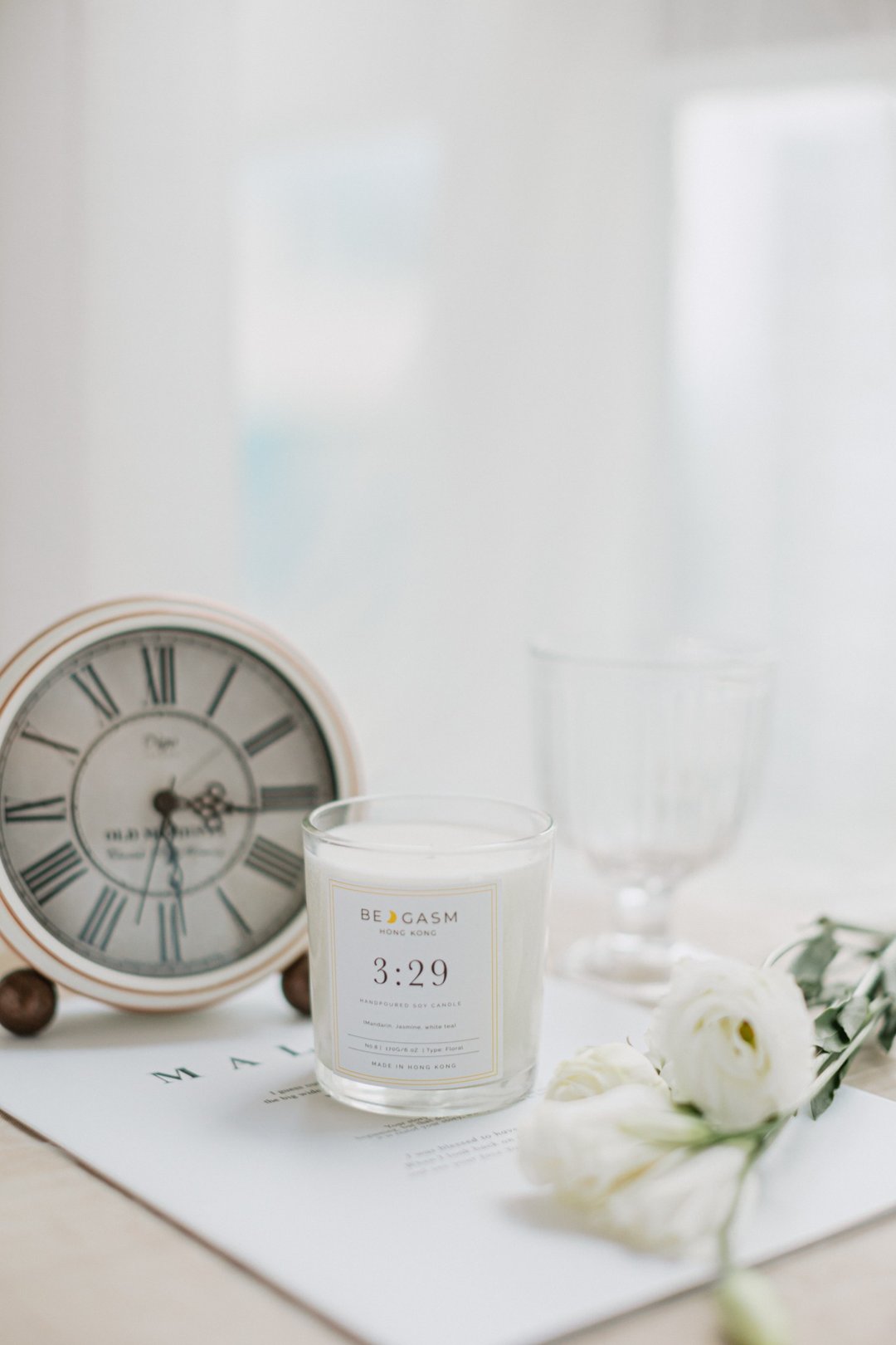 Candle蜡烛: No.8 3:29  淡雅的白茶气味 - 蜡烛/烛台 - 蜡 白色