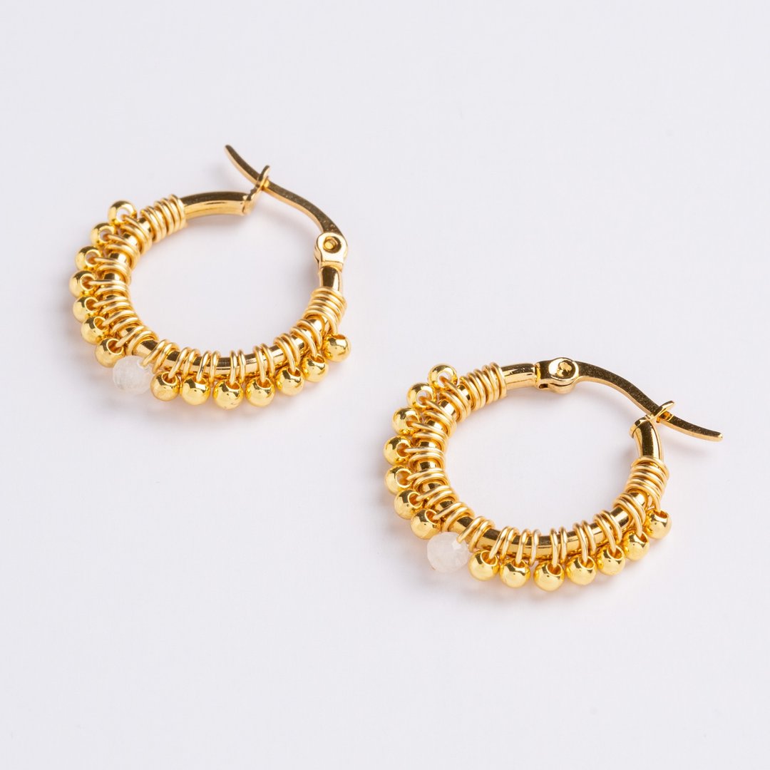 Small Zuri Earrings in Moonstone (18K Gold Plated Moonstone Hoops) - 耳环/耳夹 - 不锈钢 白色