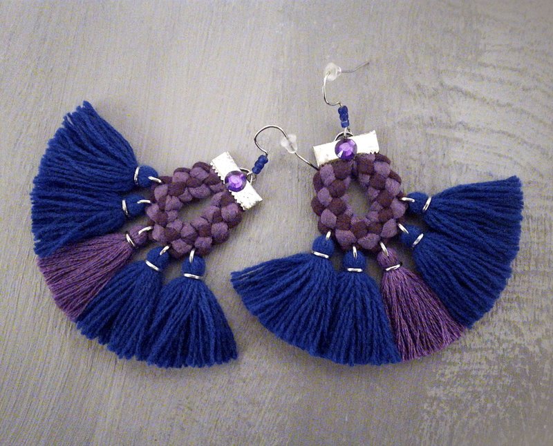 Fan Tassel Earrings Bohemian Fringe Jewelry Blue Purple - 耳环/耳夹 - 绣线 蓝色