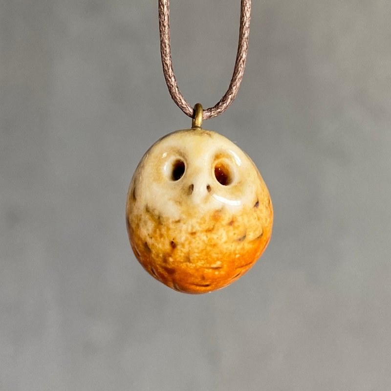 柴烧精油项链-勾纹猫头鹰 - 项链 - 陶 卡其色