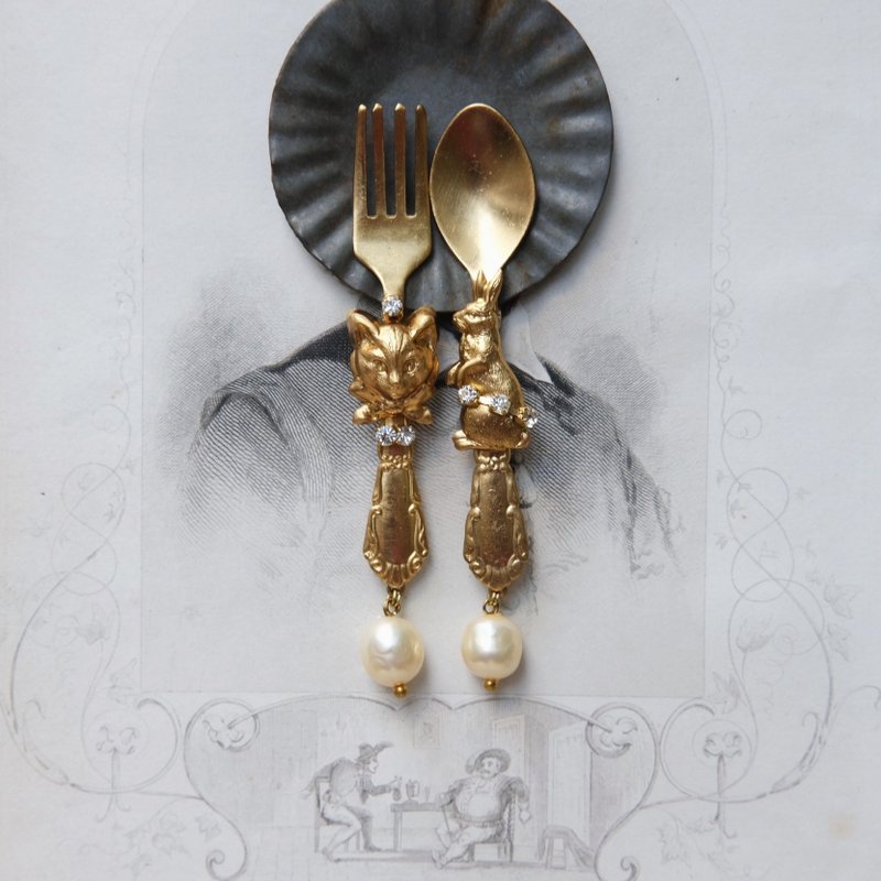 Gustavo ・猫饰品 ・兔子饰品 ・复古胸针 ・珍珠饰品 - 胸针 - 其他金属 金色