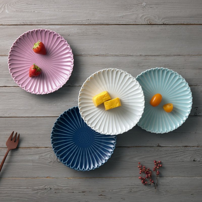 石丸波佐见烧 - 八重菊浅盘 (4件组) - 16.8 cm - 盘子/餐盘/盘架 - 瓷 多色