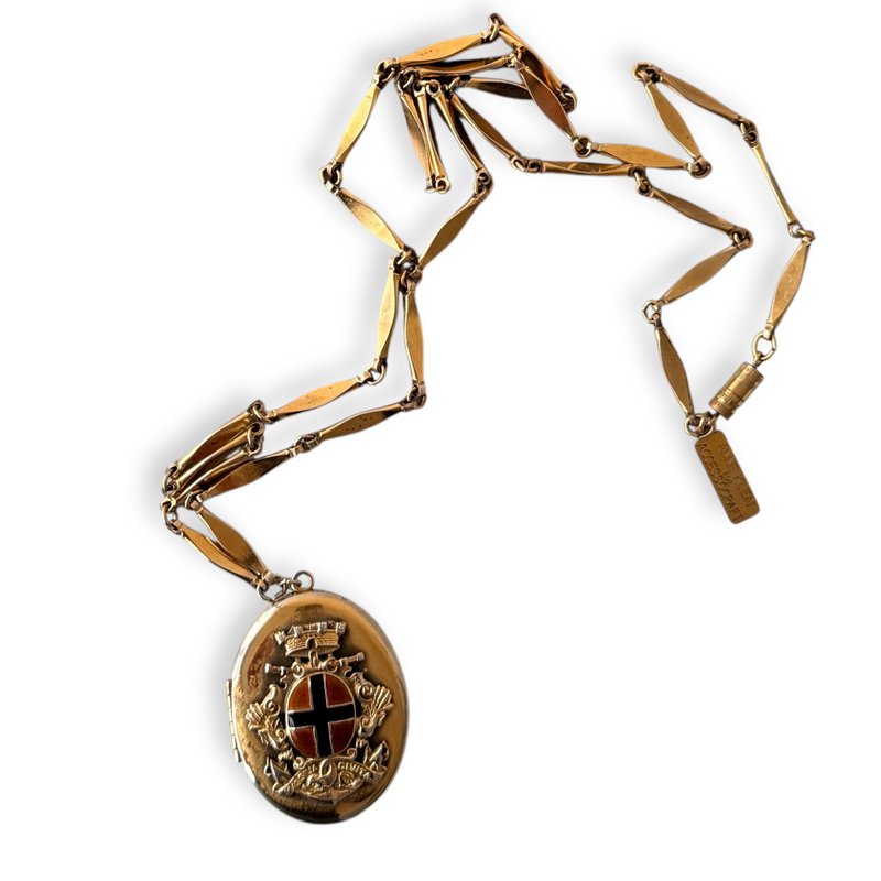 Anne Klein for Accessocraft 复古盒式坠饰，附原厂链子，70 年代签名款 - 项链 - 珐琅 金色