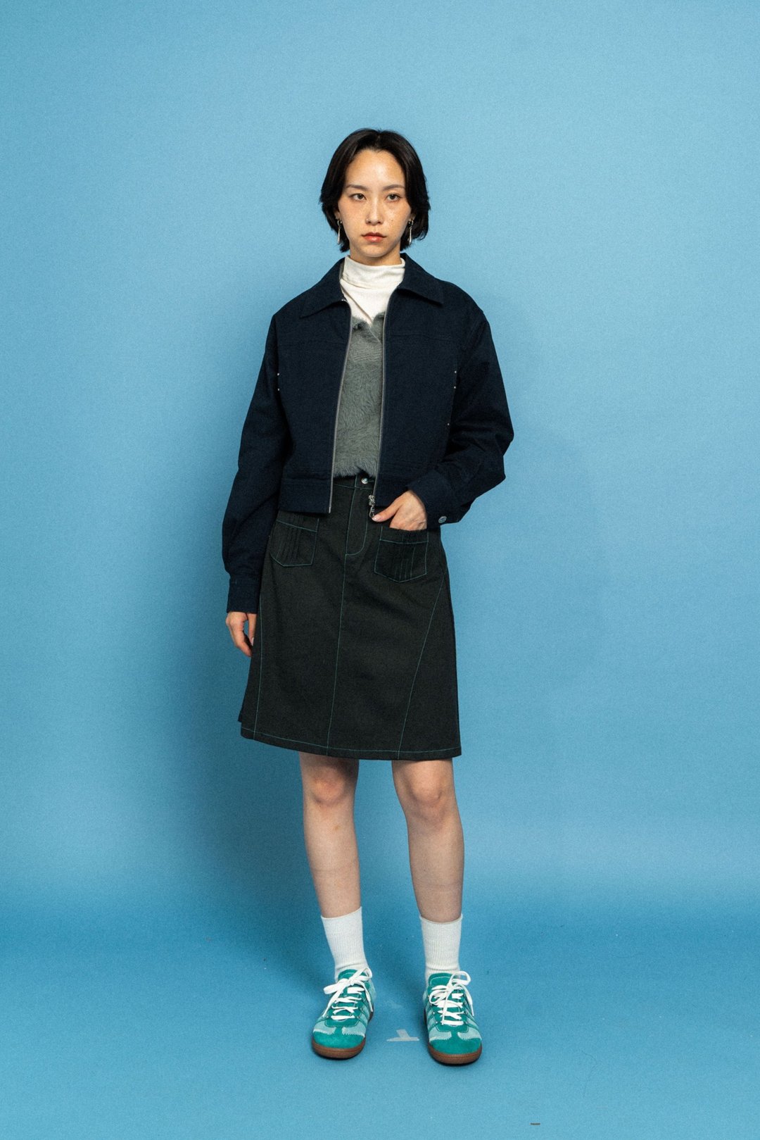 墨绿色复古裙 Dark Green Vintage cut skirt - 裙子 - 其他材质 绿色