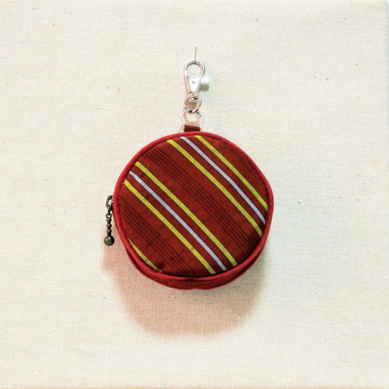 和服改造 小巧圆形零钱包 - 化妆包/杂物包 - 丝．绢 多色