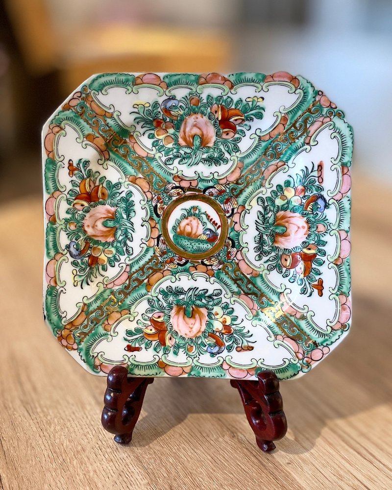 Vintage 香港粤东瓷厂 - 广彩手绘八角瓷碟 - 盘子/餐盘/盘架 - 瓷 绿色